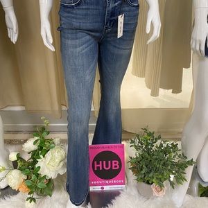 Judy Blue Contrast Flare